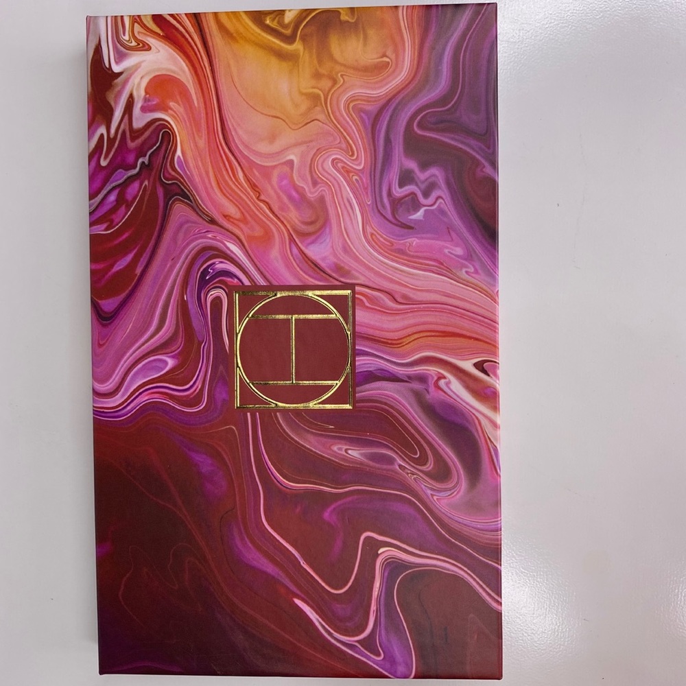 Hipdot Zion presses pigment palette